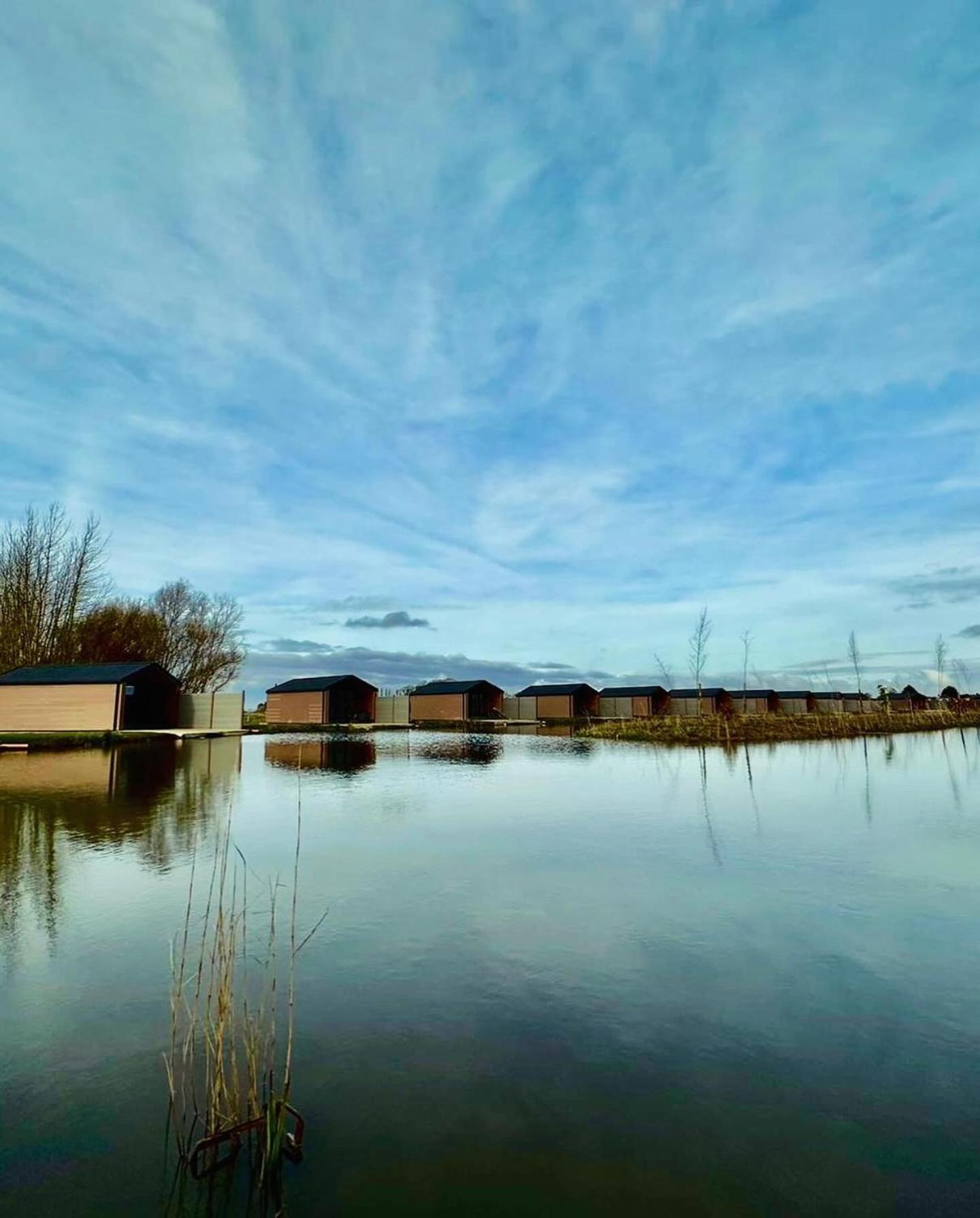 Lakeside Fishing Retreats บอสตัน ห้อง รูปภาพ